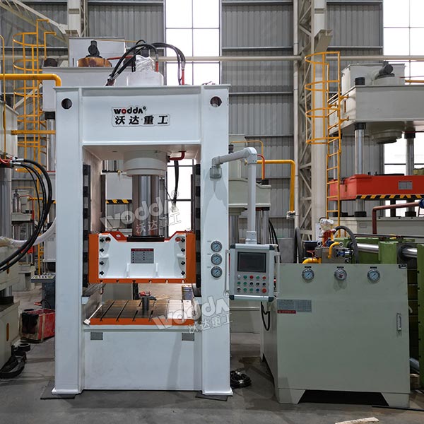 315噸框架式液壓機(jī)：穩(wěn)定高效，助力企業(yè)降本增效